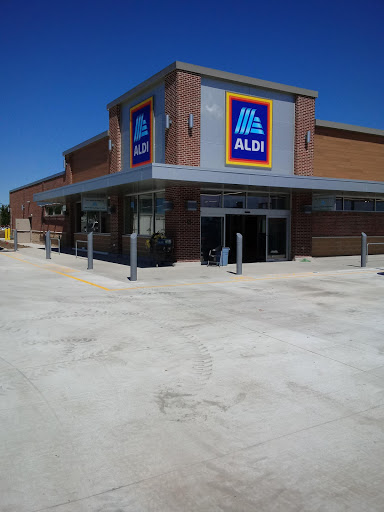Supermarket «ALDI», reviews and photos, 1025 Wylie Dr, Bloomington, IL 61705, USA