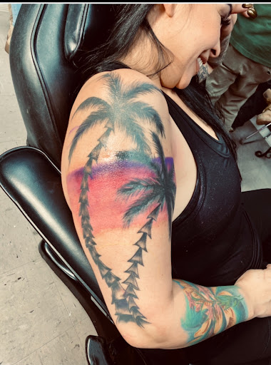 Explore vine tattoo ideas, creative tattoo ideas in Albuquerque, available at Tattoosbyfrankieg