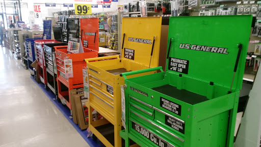 Hardware Store «Harbor Freight Tools», reviews and photos, 374 Mall Cir Dr, Monroeville, PA 15146, USA