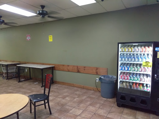 Laundromat «Spin City Laundry», reviews and photos, 3390 NE Jacksonville Rd, Ocala, FL 34479, USA