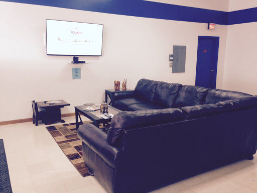 Used Car Dealer «Ubersox Used Car Super Store», reviews and photos, 101 W 8th St, Monroe, WI 53566, USA