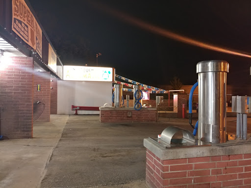 Car Wash «American Pride Car Washes», reviews and photos, 3363 W 140th St, Cleveland, OH 44111, USA