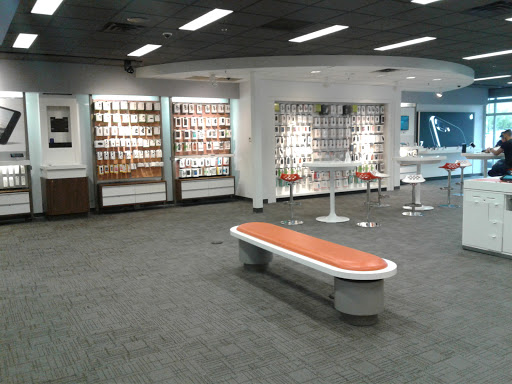 Cell Phone Store «AT&T», reviews and photos, 6531 Fm 1488 Ste. 301, Magnolia, TX 77354, USA