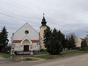 Tápéi Szent Mihály templom