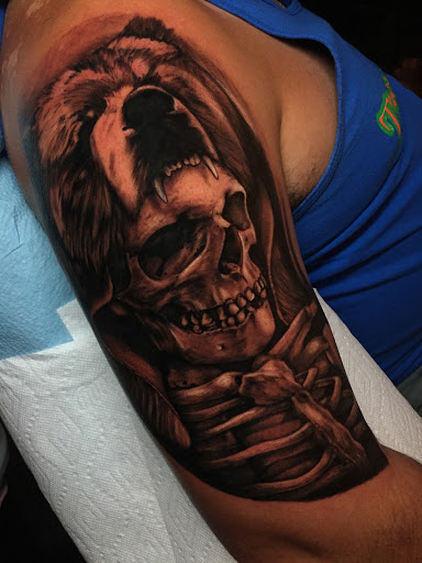 Tattoo Shop «The Séance Tattoo Parlor», reviews and photos, The Séance Tattoo Parlor, 3478 Bristol Pike, Bensalem, PA 19020, USA