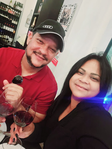 Wine Bar «Ybor City Wine Bar», reviews and photos, 1600 E 7th Ave, Tampa, FL 33605, USA