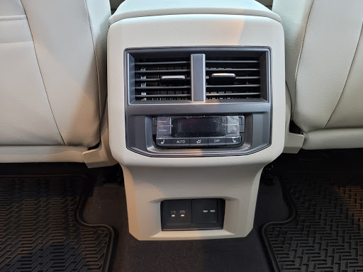 Volkswagen Dealer «Sutliff Volkswagen», reviews and photos, 1301 Paxton St, Harrisburg, PA 17104, USA