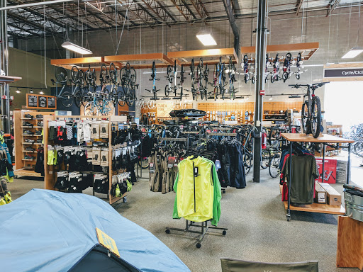 Camping Store «REI», reviews and photos, 9755 Northlake Centre Pkwy, Charlotte, NC 28216, USA