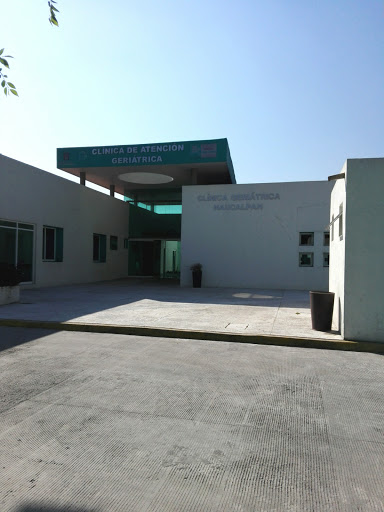 Clinica de Atencion Geriatrica Naucalpan