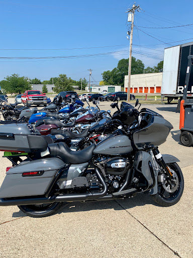Harley-Davidson Dealer «Queen City Harley-Davidson», reviews and photos, 5960 Dixie Hwy, Fairfield, OH 45014, USA