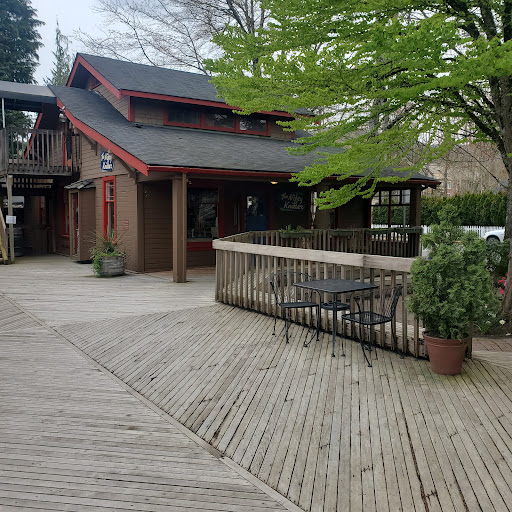 Shopping Mall «Gilman Village», reviews and photos, 317 NW Gilman Blvd # 32, Issaquah, WA 98027, USA