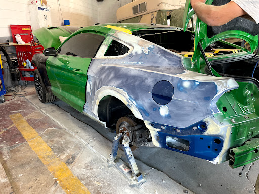 Auto Body Shop «E&M Auto Body Shop», reviews and photos, 3120 River Rd, River Grove, IL 60171, USA