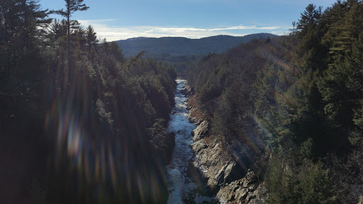 Gift Shop «Quechee Gorge Gifts & Sportswear», reviews and photos, 6053 Woodstock Rd, Quechee, VT 05059, USA