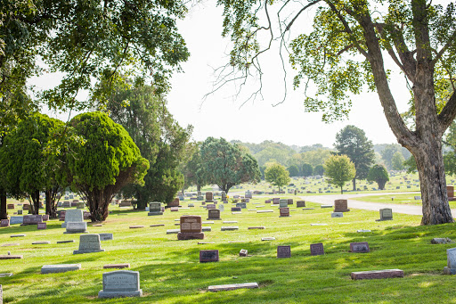 Funeral Home «Maple Hill Funeral Home & Cemetery», reviews and photos, 3300 Shawnee Dr, Kansas City, KS 66106, USA