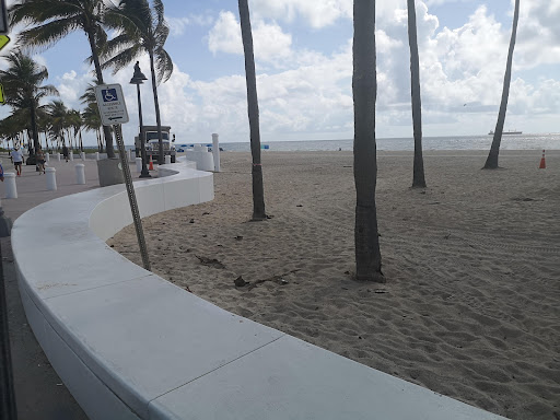 Sightseeing Tour Agency «BlueFoot Pirate Adventures», reviews and photos, 801 Seabreeze Blvd, Fort Lauderdale, FL 33316, USA