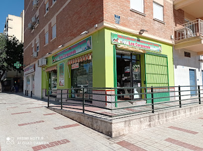 Tienda De Animales Los Corazones - Servicios para mascota en Málaga