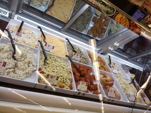 Grocery Store «Winn-Dixie», reviews and photos, 750 W Dr Martin Luther King Jr Blvd, Seffner, FL 33584, USA