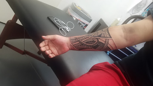 Tattoo Shop «Breaking Ink», reviews and photos, 158 NE 2nd Ave, Hillsboro, OR 97124, USA