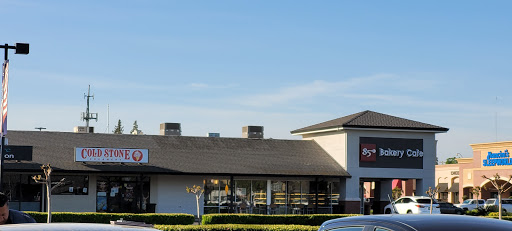 Shopping Mall «Lincoln Shopping Center», reviews and photos, 374 Lincoln Center, Stockton, CA 95207, USA