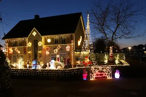 Christmashouse image