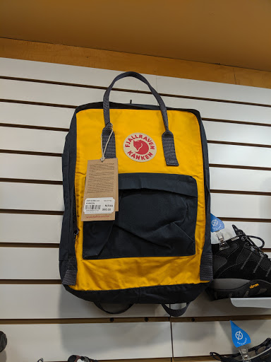 Shoe Store «Littles Shoes», reviews and photos, 5850 Forbes Ave, Pittsburgh, PA 15217, USA