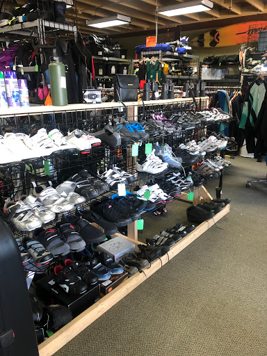 Sporting Goods Store «Superior Seconds Gear Exchange», reviews and photos, 96 Front St S, Issaquah, WA 98027, USA