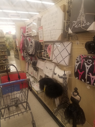 Craft Store «Hobby Lobby», reviews and photos, 6803 S 27th St, Franklin, WI 53132, USA