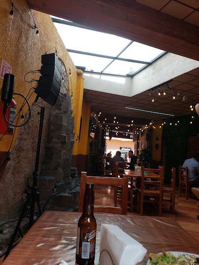 Restaurante La Caverna - C. Hidalgo 20, El Calvario, 43503 Huasca de Ocampo, Hgo., Mexico