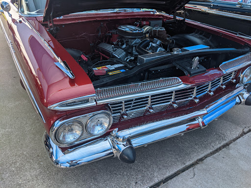 Chevrolet Dealer «Lynn Smith Chevrolet», reviews and photos