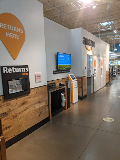 Grocery Store «Whole Foods Market», reviews and photos, 5100 Belt Line Rd #1012, Dallas, TX 75254, USA