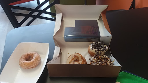 Donut Shop «Peace, Love And Little Donuts Of Green», reviews and photos, 3700 Massillon Rd, Uniontown, OH 44685, USA