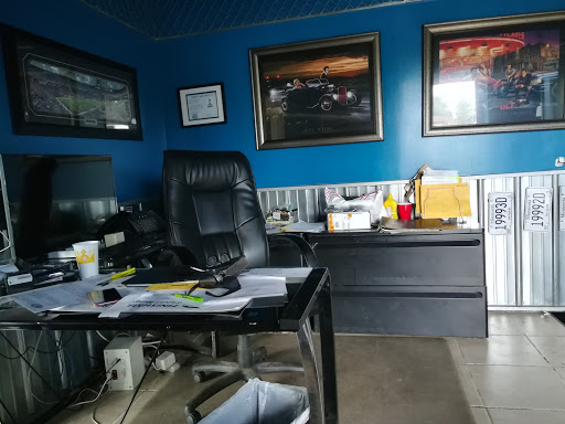 Used Car Dealer «Dandy Auto Sales», reviews and photos, 20 NW 5th Ave, Forest Lake, MN 55025, USA