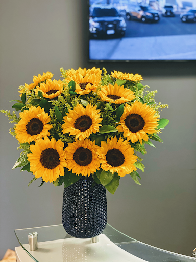 Florist «B&B Flowers and Balloons», reviews and photos, 623 S Pacific Ave, San Pedro, CA 90731, USA