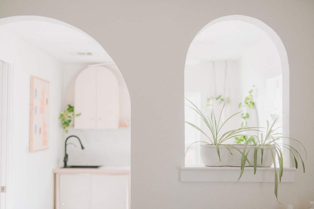 the room : An Organic Salon 78721
