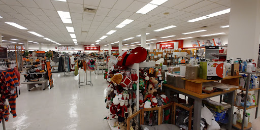 Department Store «T.J. Maxx», reviews and photos, 2631 MacArthur Rd, Whitehall, PA 18052, USA