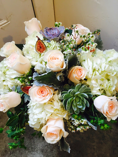 Florist «Petal and Crumb», reviews and photos, 86 Prospect St, Upton, MA 01568, USA