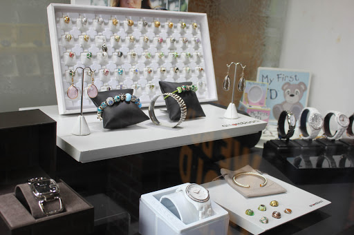 Jewelry Repair Service «Olivieri Jewelers», reviews and photos, 2523 S Broad St, Philadelphia, PA 19148, USA