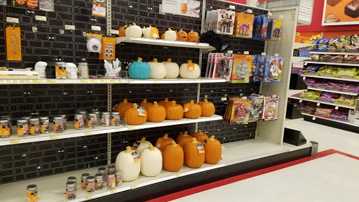 Department Store «Target», reviews and photos, 5901 Douglas Ave, Des Moines, IA 50322, USA