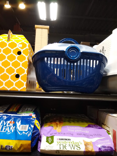 Pet Store «Pet Valu», reviews and photos, 37 Monroe Turnpike, Trumbull, CT 06611, USA