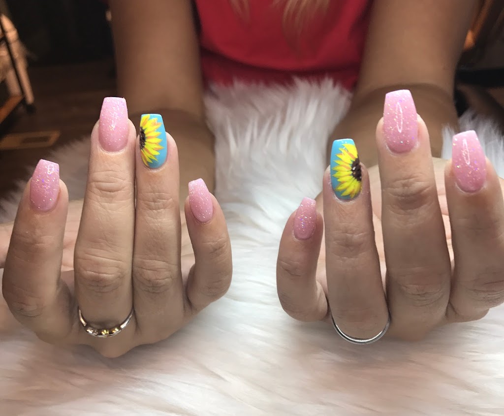 Hair Attractions Taylorsville, NC 28681 Services and Reviews