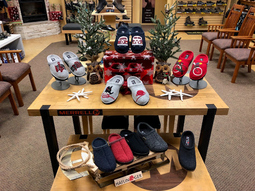 Shoe Store «Coastal Shoes», reviews and photos, 1317 NW U.S. 101, Lincoln City, OR 97367, USA