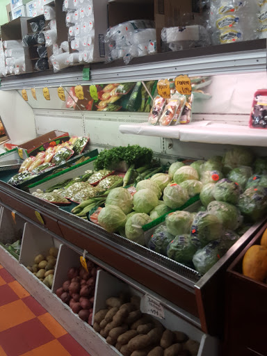 Supermarket «Super Mercado Roman», reviews and photos, 6978 N Clark St, Chicago, IL 60626, USA