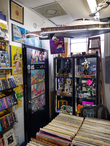 Music Store «Kilgor Trouts», reviews and photos, 706 8th Ave N, Myrtle Beach, SC 29577, USA