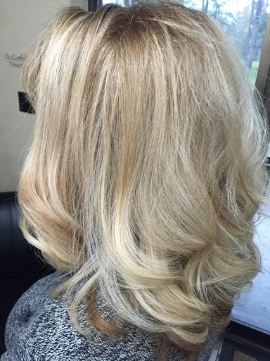 Beauty Salon «Bella Madame Salon», reviews and photos, 3047 Woodland Hills Dr, Kingwood, TX 77339, USA