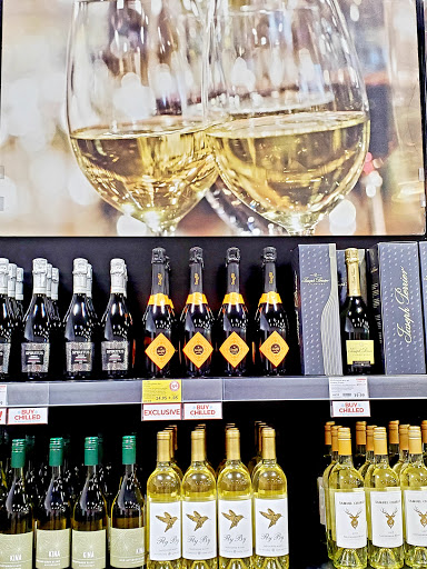 Wine Store «BevMo!», reviews and photos, 1220 Fitzgerald Dr, Pinole, CA 94564, USA