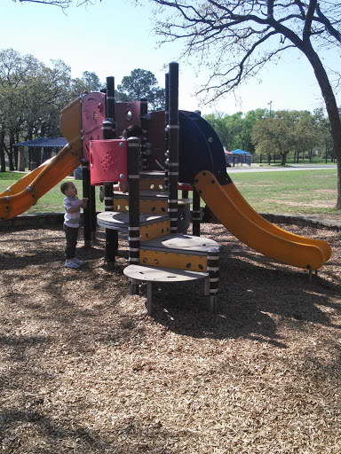 Park «Howard Moore Park», reviews and photos, 2000 Bever Blvd, Arlington, TX 76013, USA