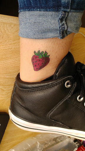 Tattoo Shop «Central City Tattoo Company», reviews and photos, 155 E Highland Ave, San Bernardino, CA 92404, USA