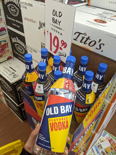 Liquor Store «Riverside Liquors», reviews and photos, 1299 Riverbend Way # A, Frederick, MD 21701, USA