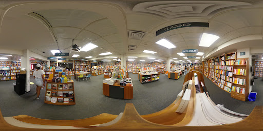 Book Store «Politics & Prose Bookstore», reviews and photos, 5015 Connecticut Ave NW, Washington, DC 20008, USA