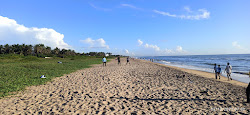 Foto von Akkarai Beach mit etwas sauber Sauberkeitsgrad
